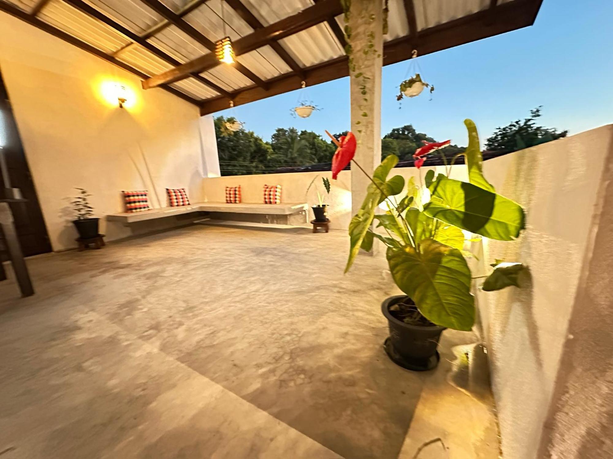 Sunliya Resort Tangalle Buitenkant foto